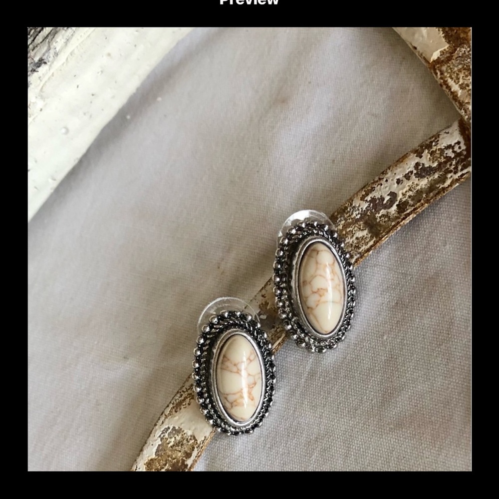 WHITE BUFFALO SILVER POST EARRINGS CREAMY TAN BEAUTIFUL BURNISHED SILVER SETTING